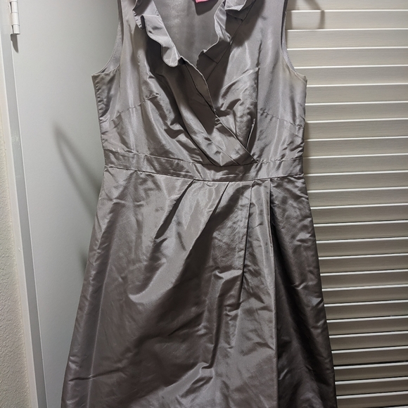 J Crew bridesmaid Blakely dress in Fawn 6p - Picture 3 of 5